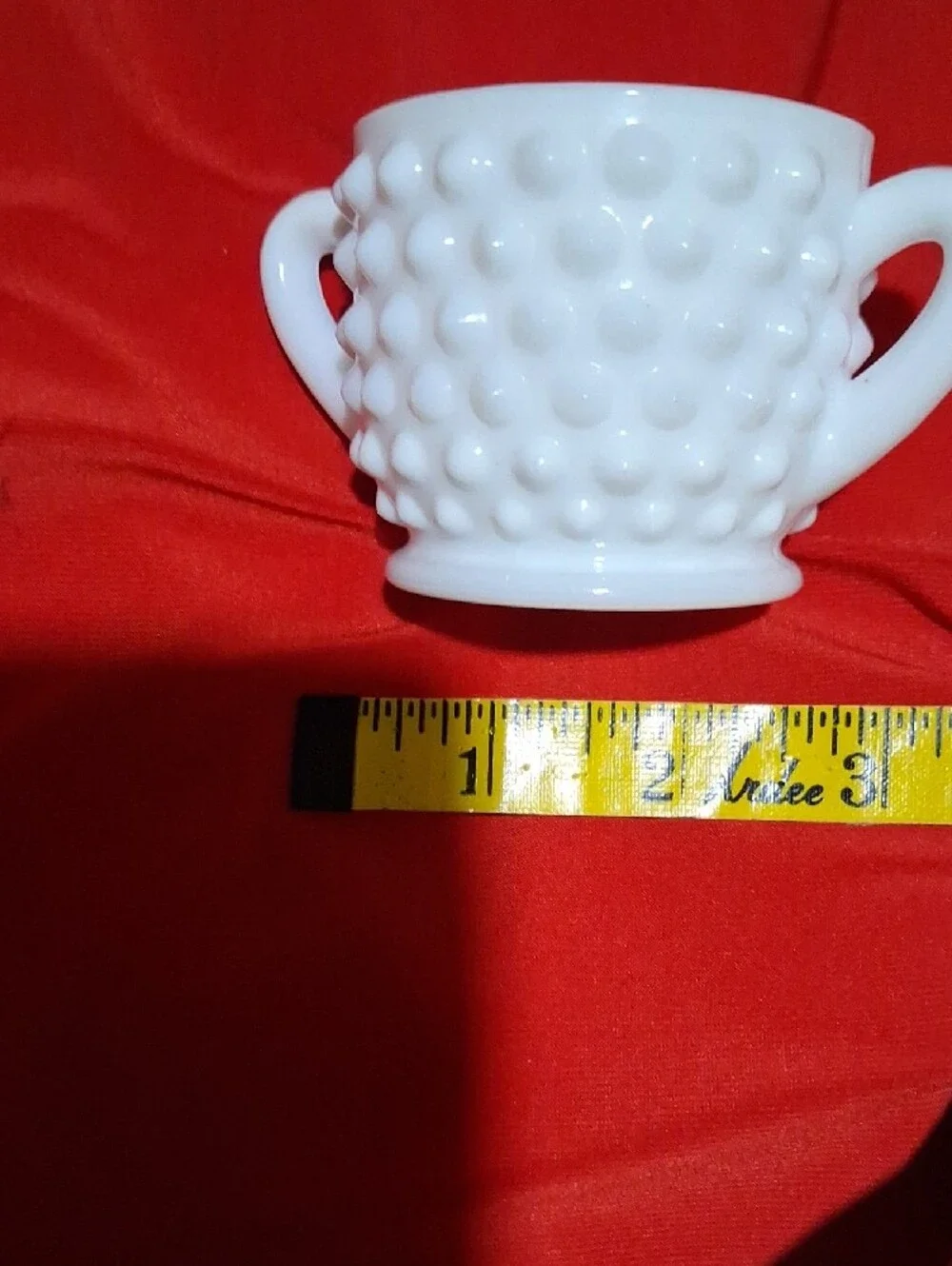 N/A white hobnail